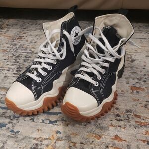Converse Runstar Motion Platform Shoes